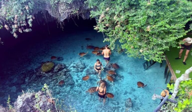 Salaam Cave, The Rock Restaurant, Mtende Beach Tour